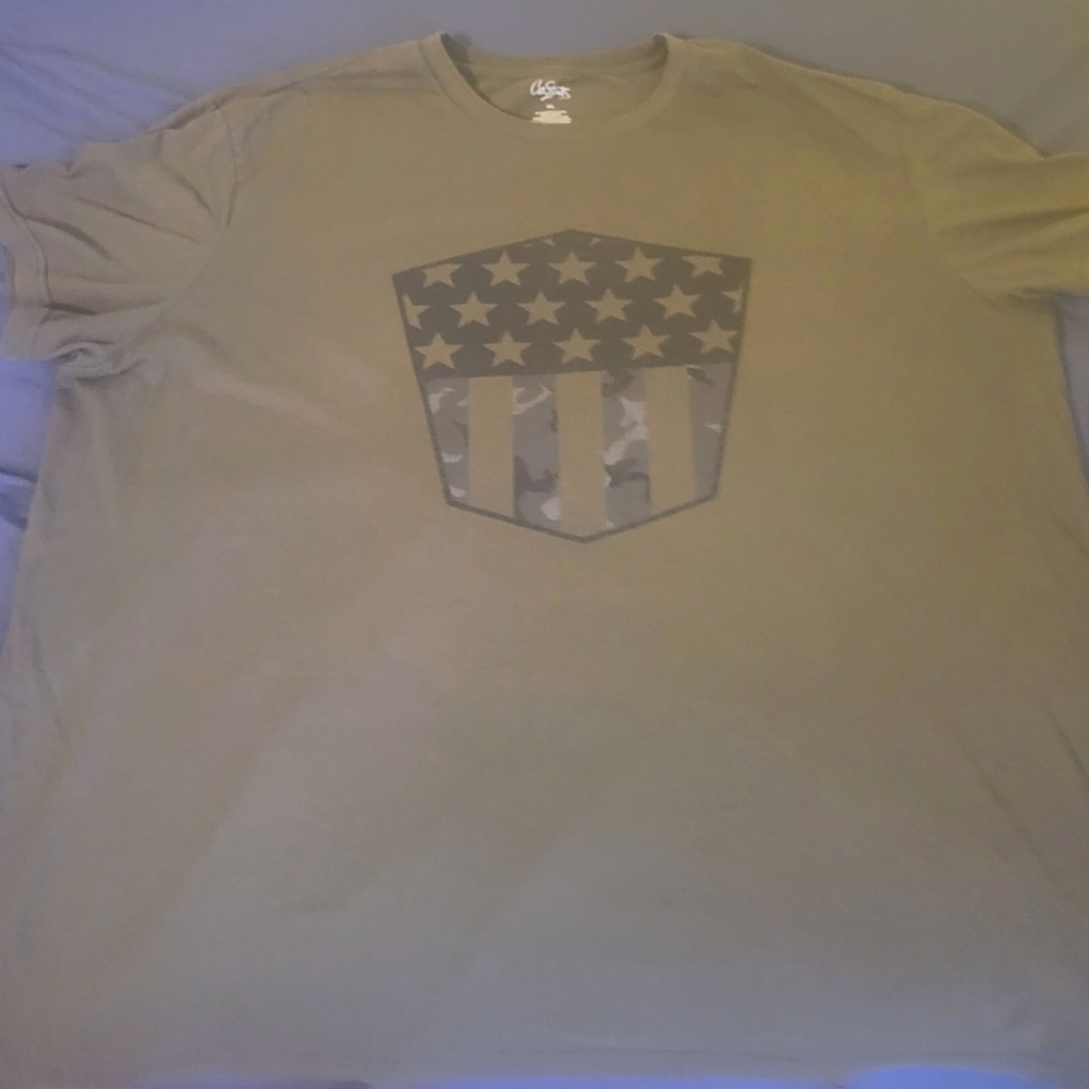 T shirt